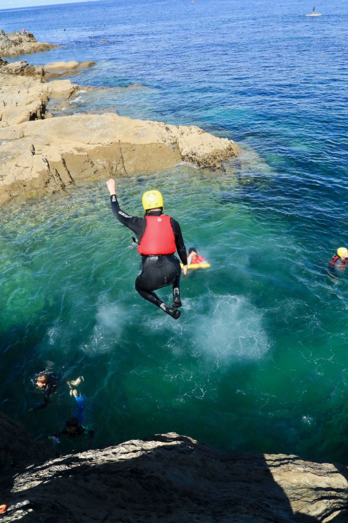 Coasteering Gallery : Quiksilver Surf School Newquay